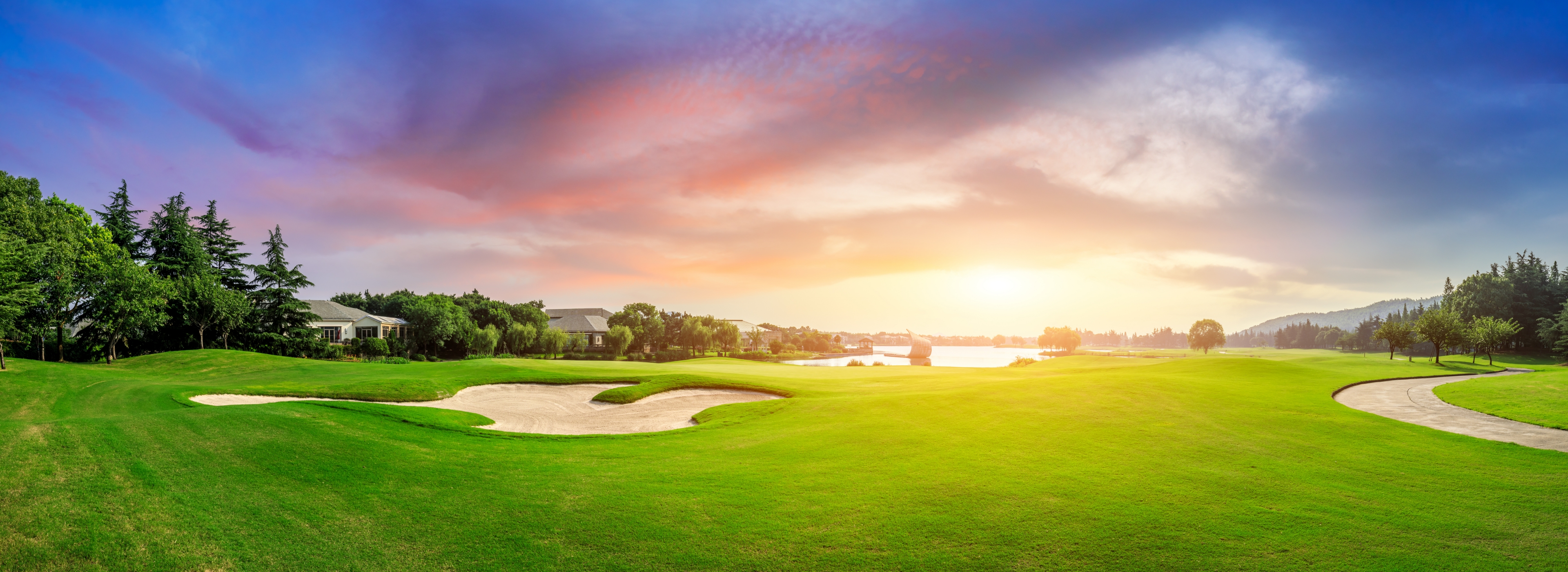 Golf and Villas background
